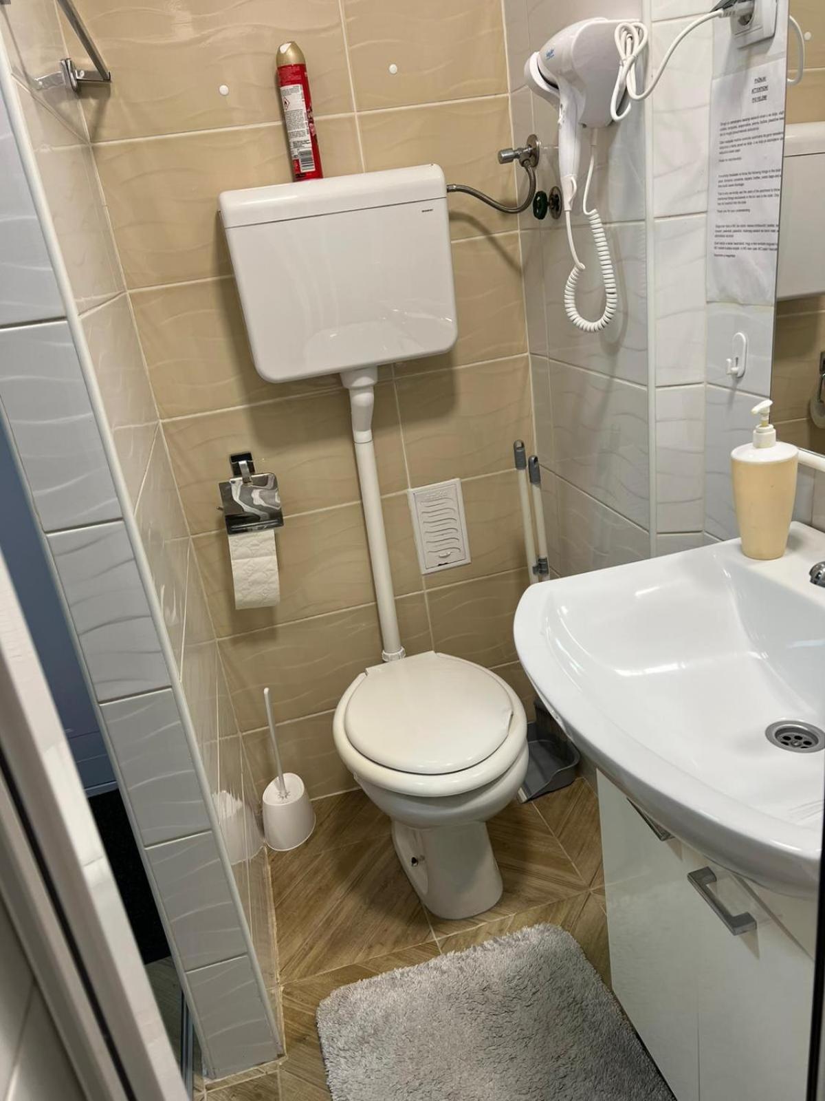 Apartman Su Libero Appartement Subotica Buitenkant foto