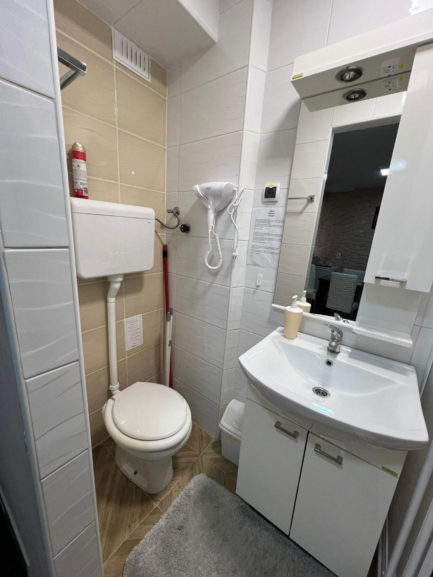 Apartman Su Libero Appartement Subotica Buitenkant foto